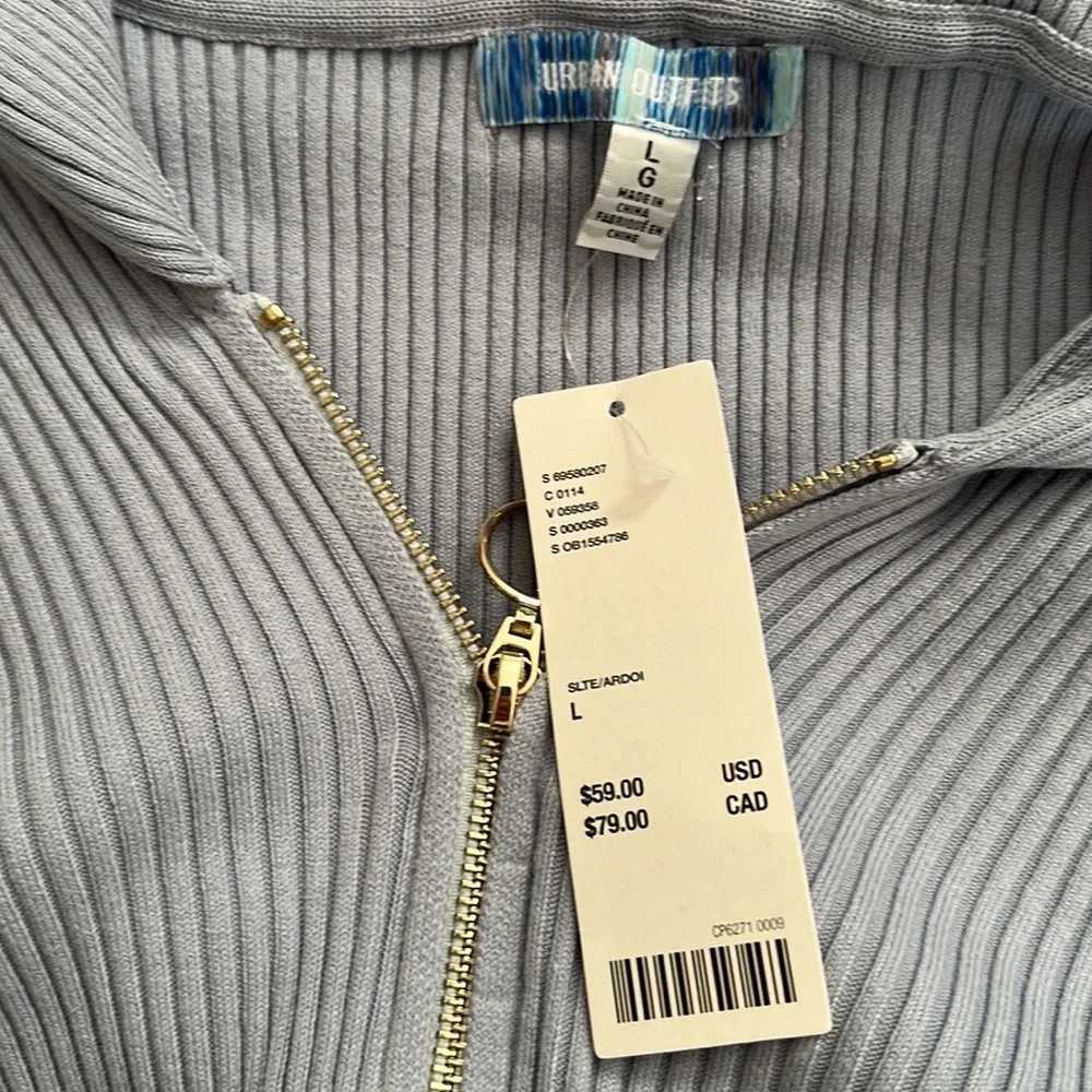 Urban Outfitters | Hooded Sweater